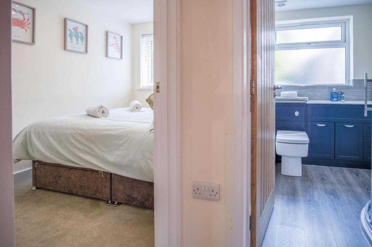 Myrtle - 1 Bedroom Apartment - ซอนเดอร์สฟุต ภายนอก รูปภาพ
