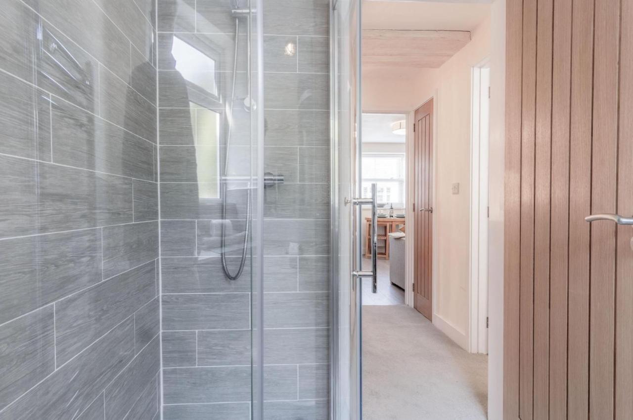Myrtle - 1 Bedroom Apartment - ซอนเดอร์สฟุต ภายนอก รูปภาพ