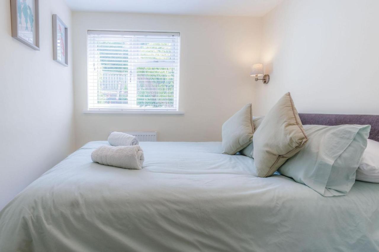 Myrtle - 1 Bedroom Apartment - ซอนเดอร์สฟุต ภายนอก รูปภาพ
