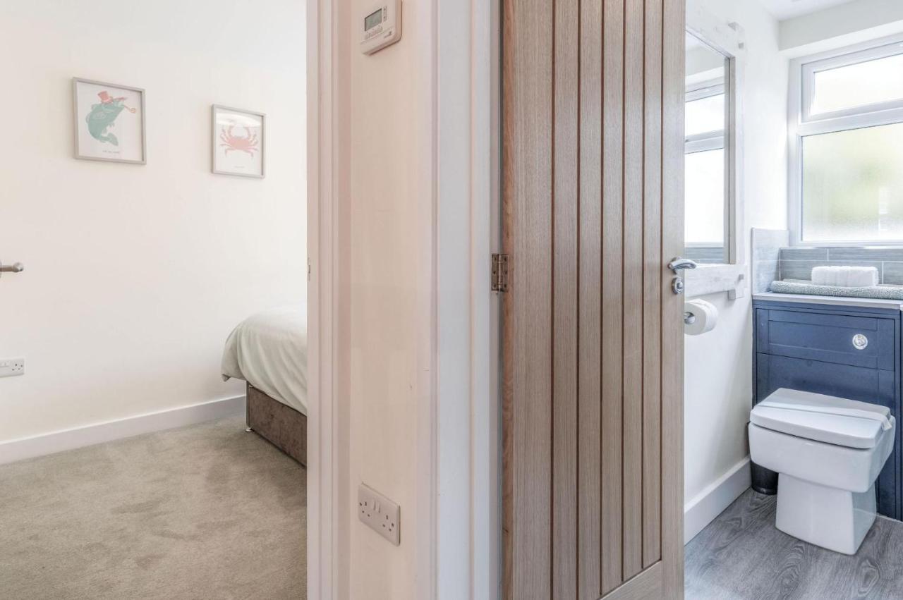 Myrtle - 1 Bedroom Apartment - ซอนเดอร์สฟุต ภายนอก รูปภาพ